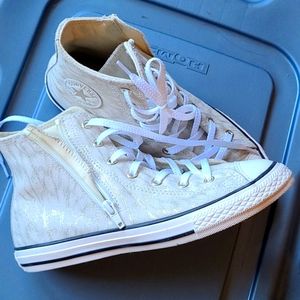 Converse All Star High Top Zipper Sz 5 Cream/Gold